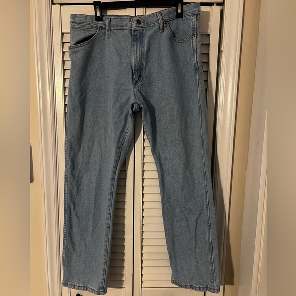 Wrangler Cowboy Cut Original Fit Jeans Men’s Bleach Washed Denim 1013MWZGH - Picture 2 of 9